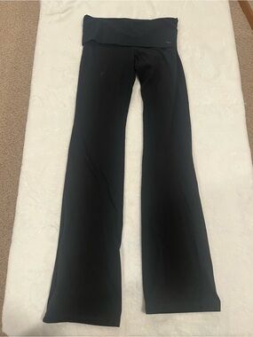 PINK Victoria's Secret Black Fold over Waist Yoga Pants - Small Long
